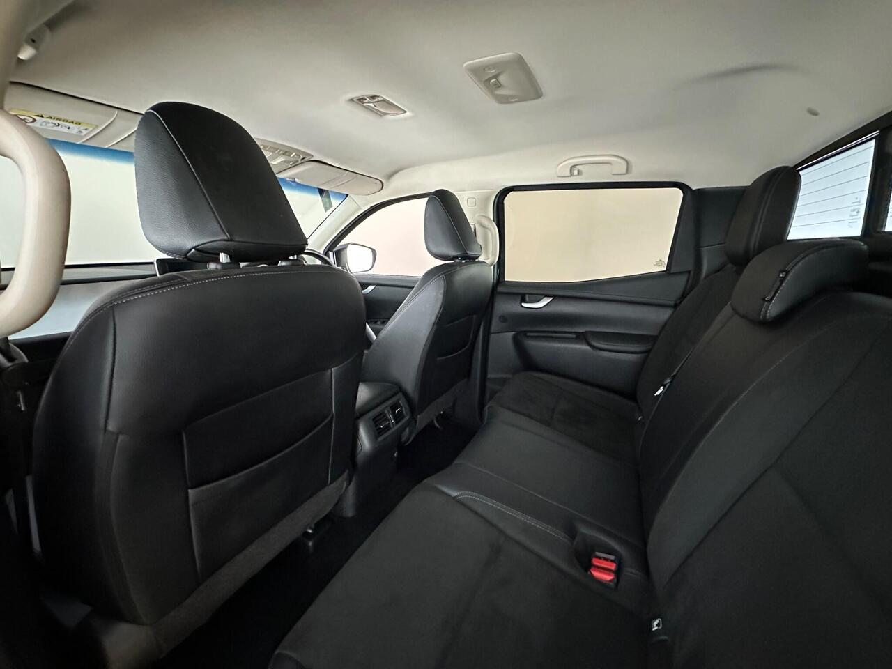 Mercedes-Benz X Class CA11LFS