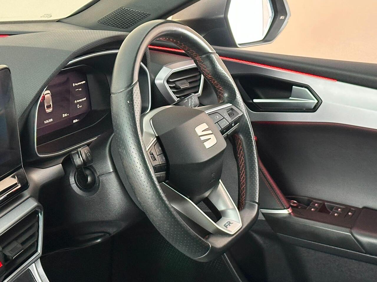 SEAT Leon LL72FWU