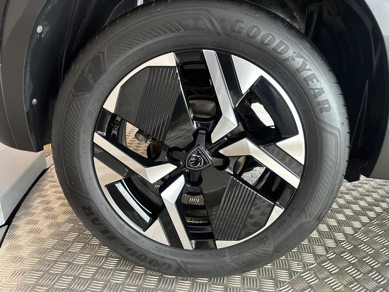 Peugeot 2008 KR73UKK