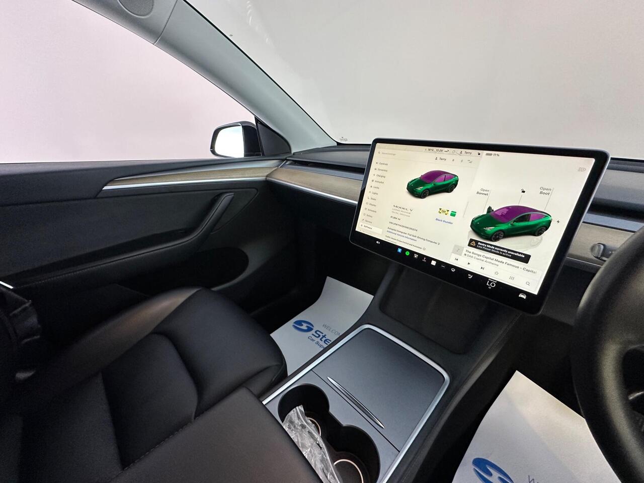 Tesla Model Y GJ22UHF