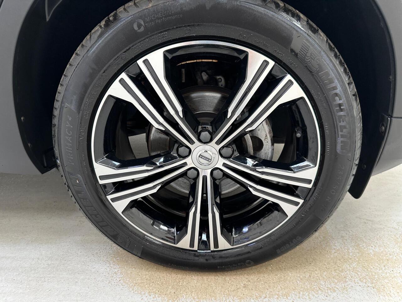 Volvo XC40 LO69EFW