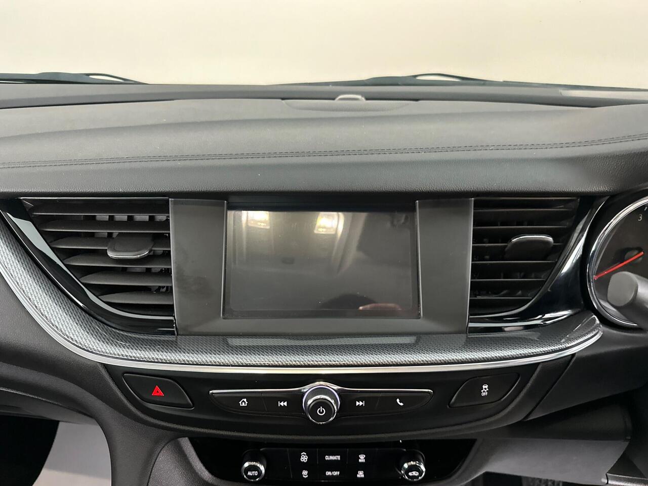 Vauxhall Insignia VO71HRZ