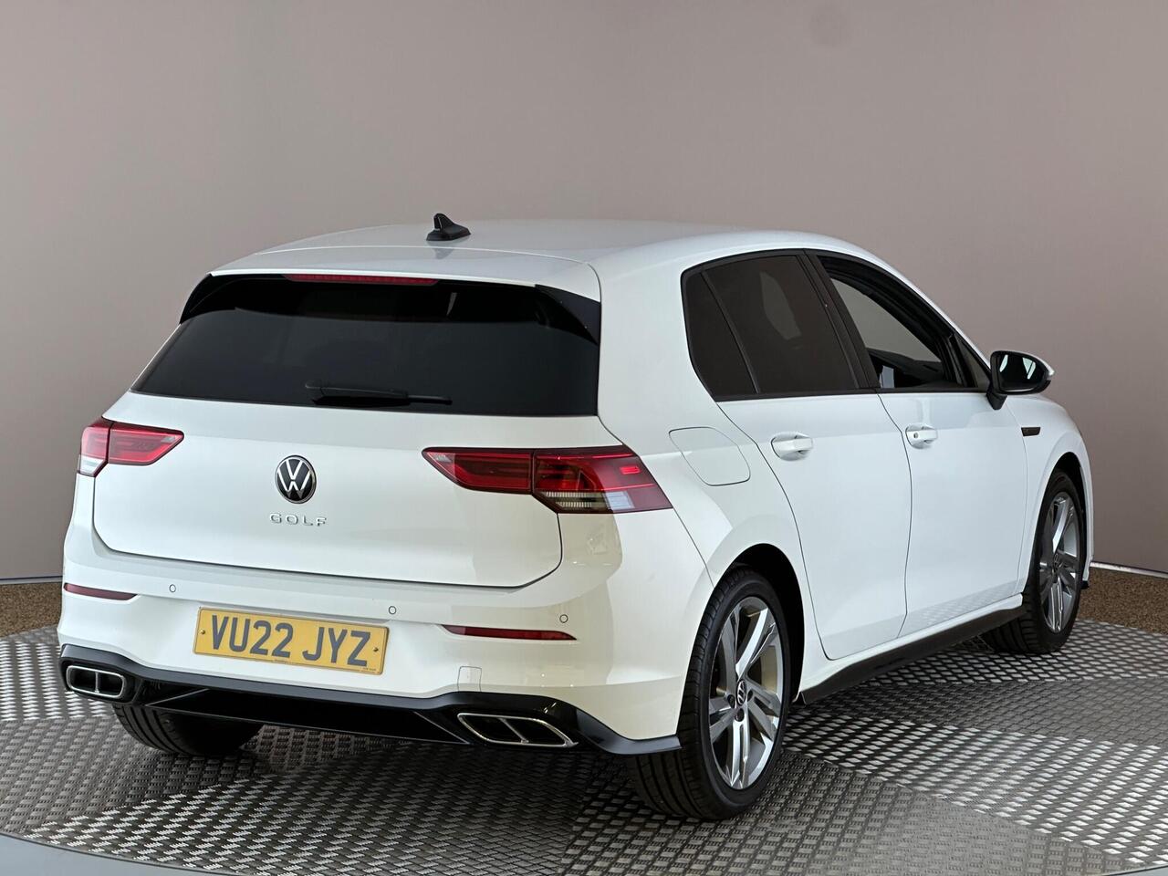 Volkswagen Golf VU22JYZ