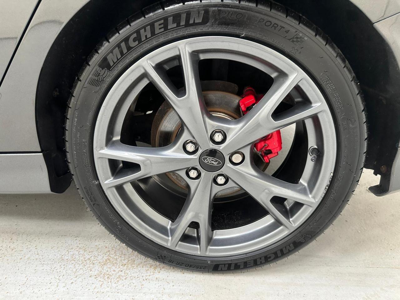 Ford Focus EX18YDL
