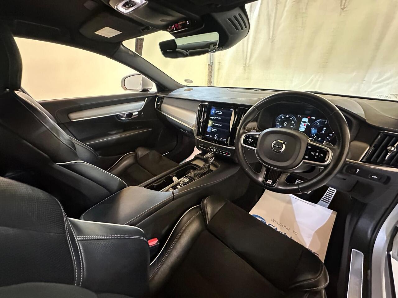 Volvo S90 SF68UOS