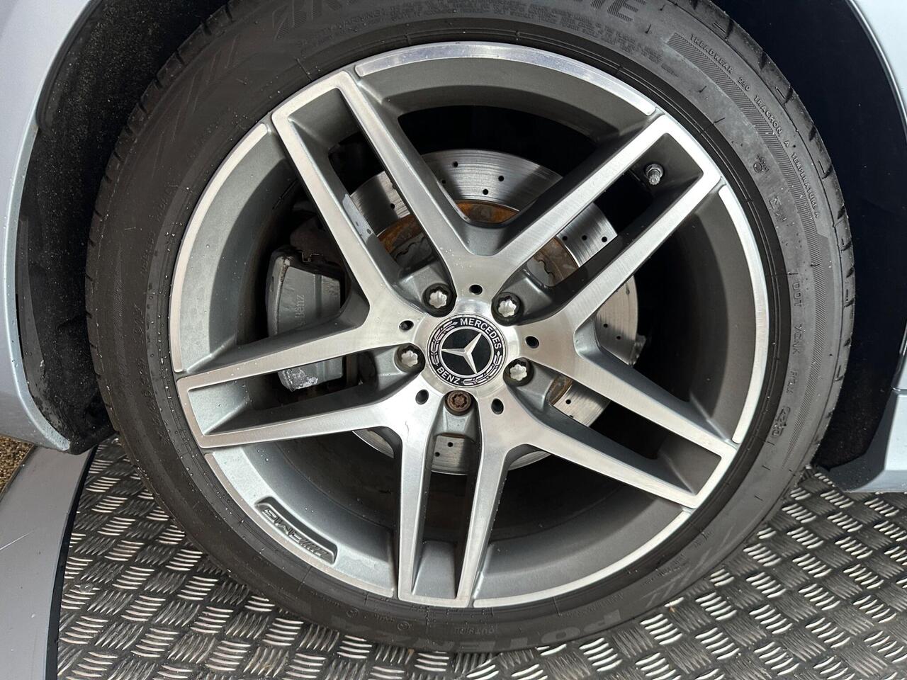 Mercedes-Benz S Class LL69JXX