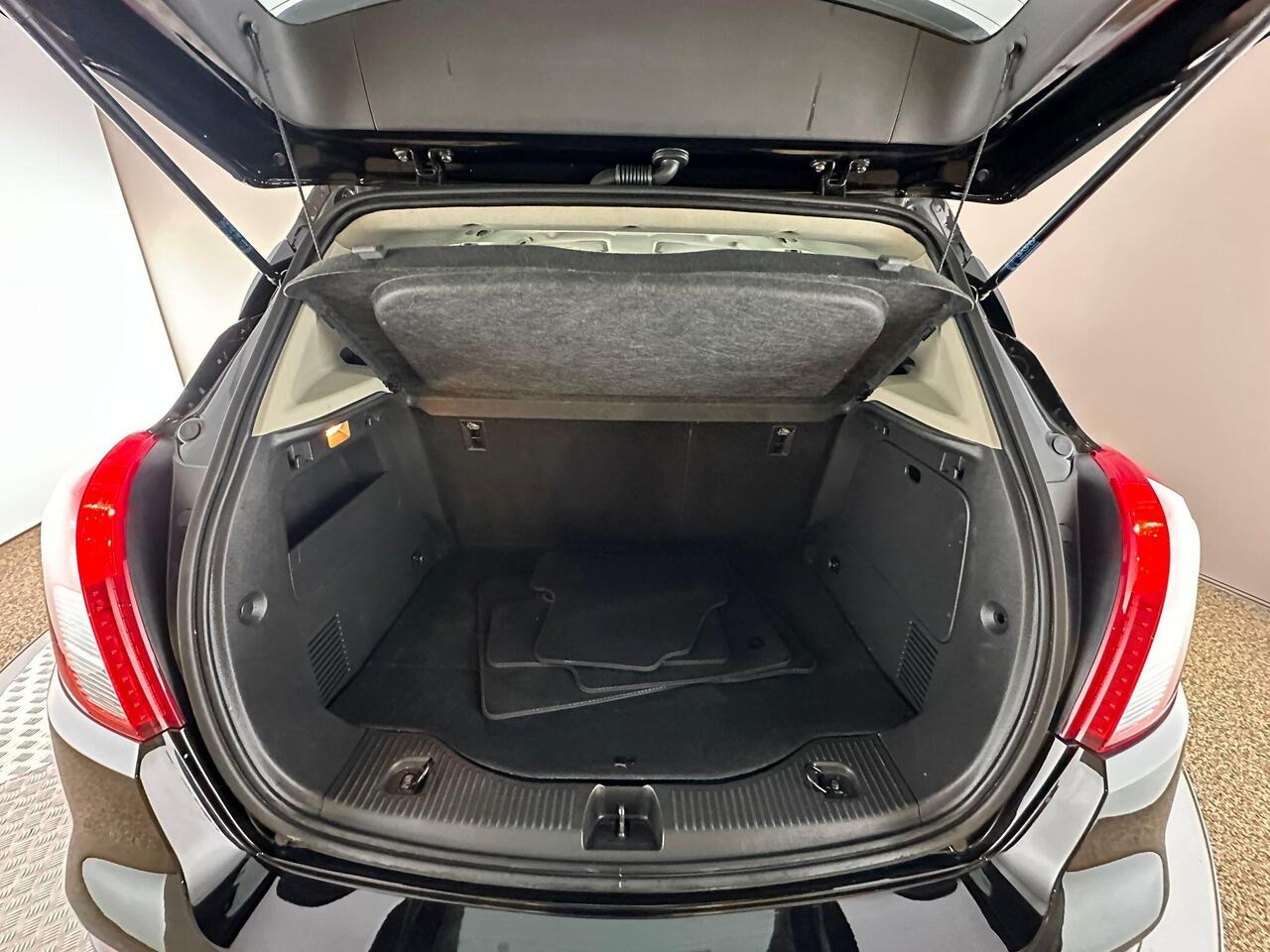 Vauxhall Mokka X AF19EVC