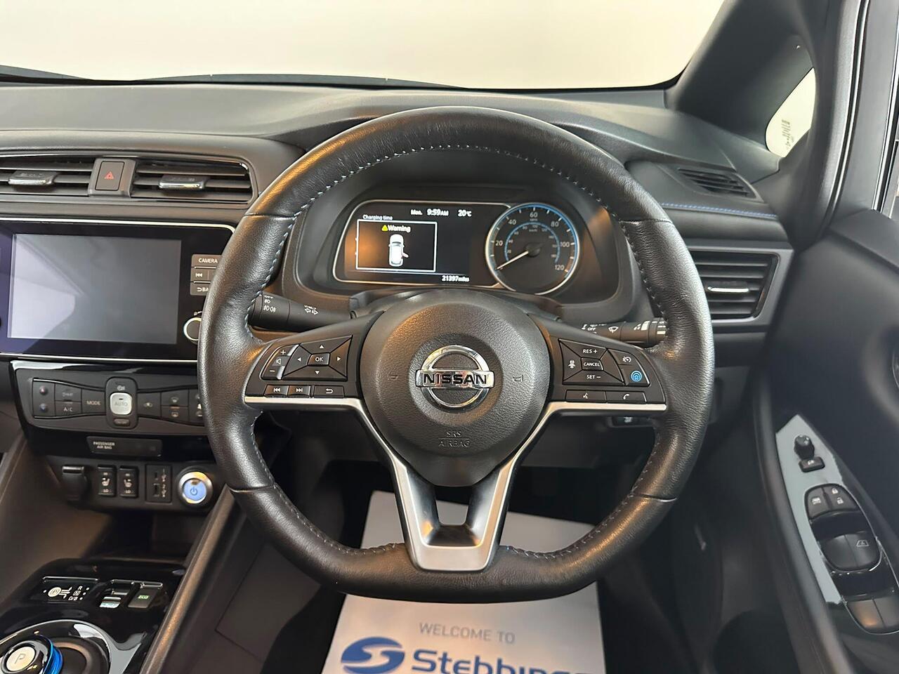 Nissan Leaf AP22EFD