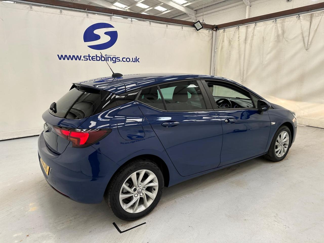 Vauxhall Astra VU20ZNC