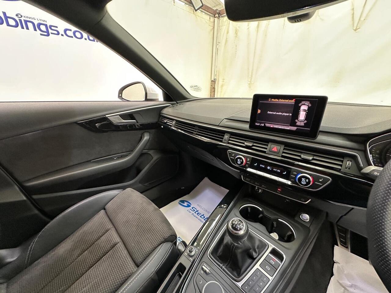 Audi A4 Avant MF69RGX