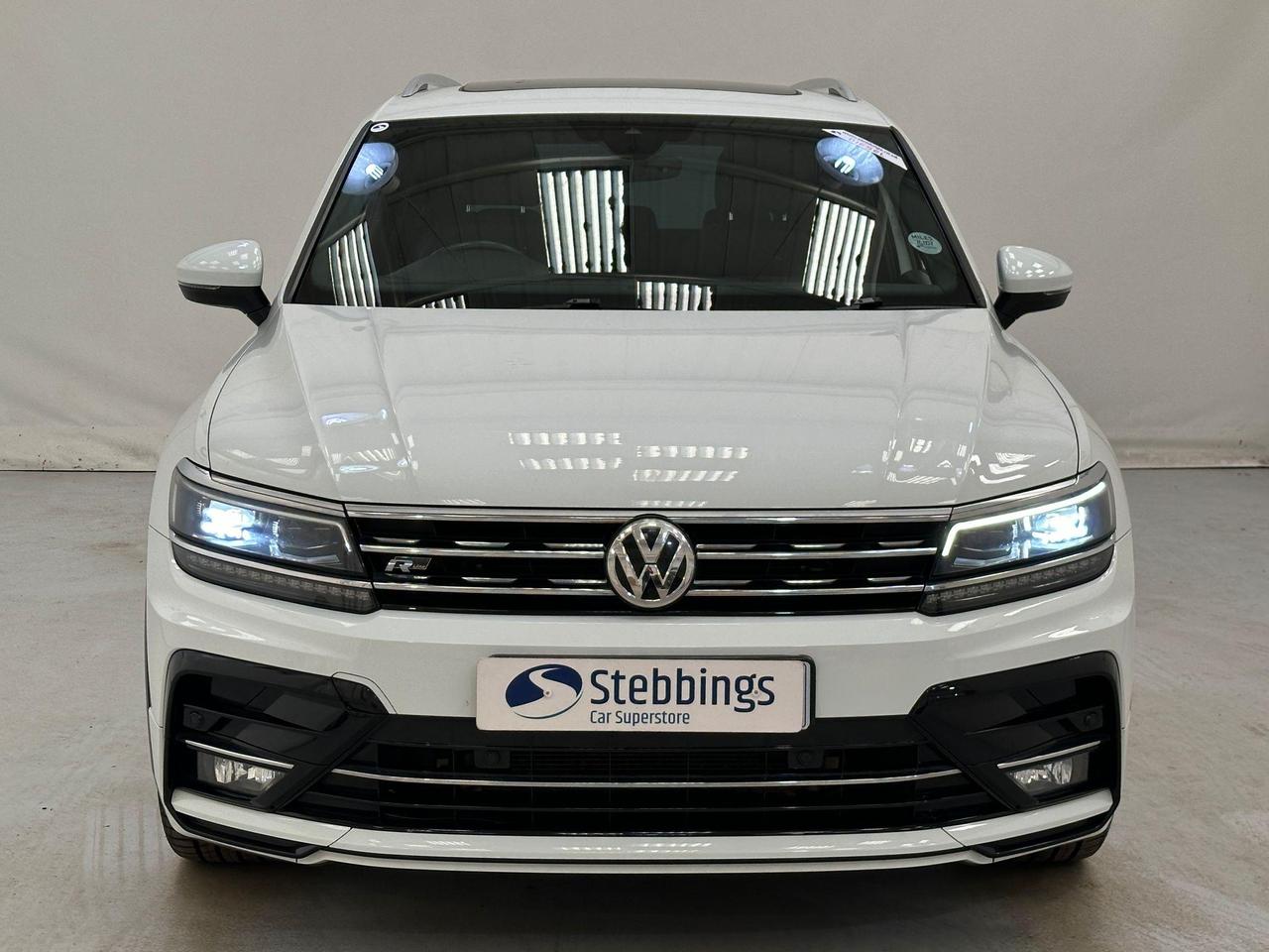 Volkswagen Tiguan YA18LZE