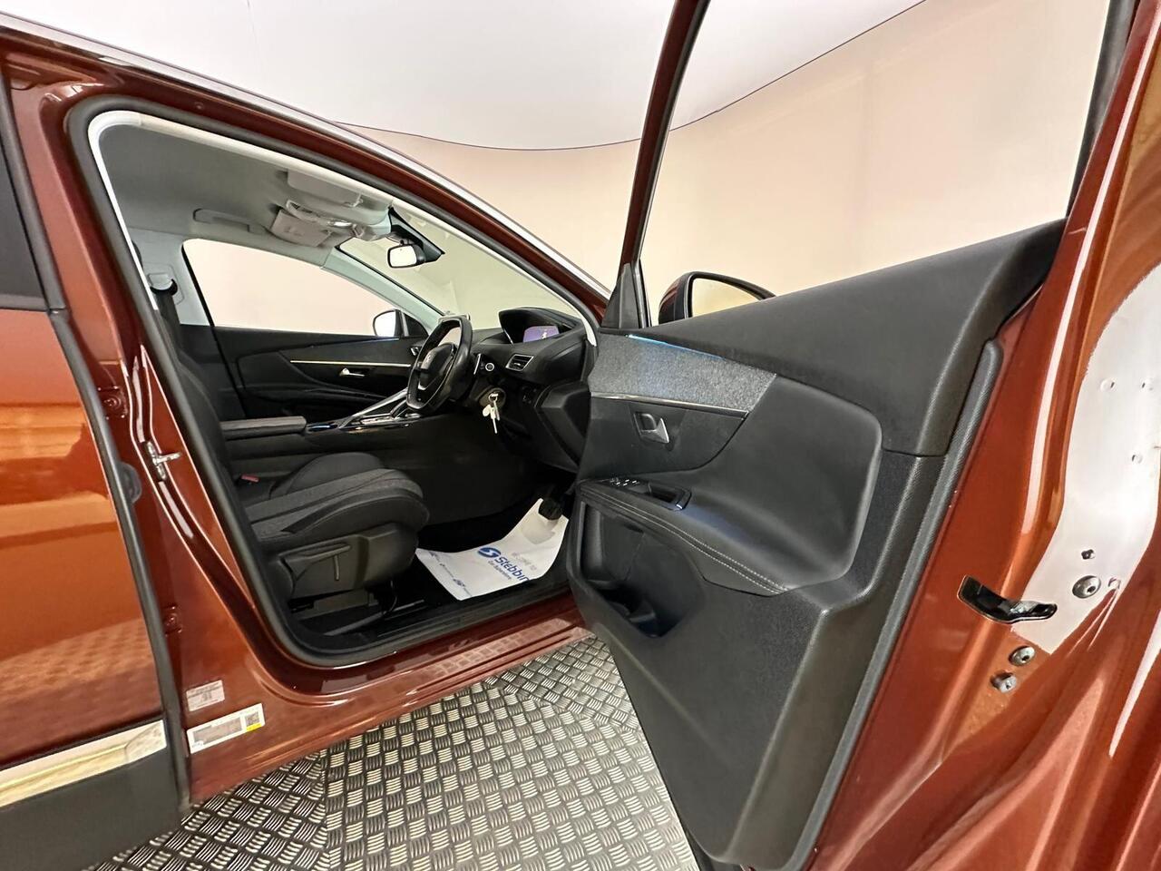 Peugeot 3008 DV17VWW