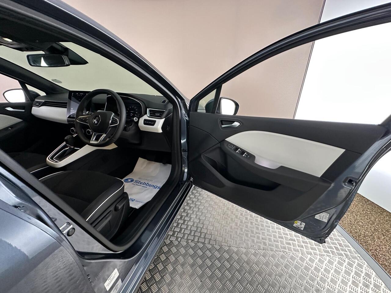 Renault Clio AJ21SUX