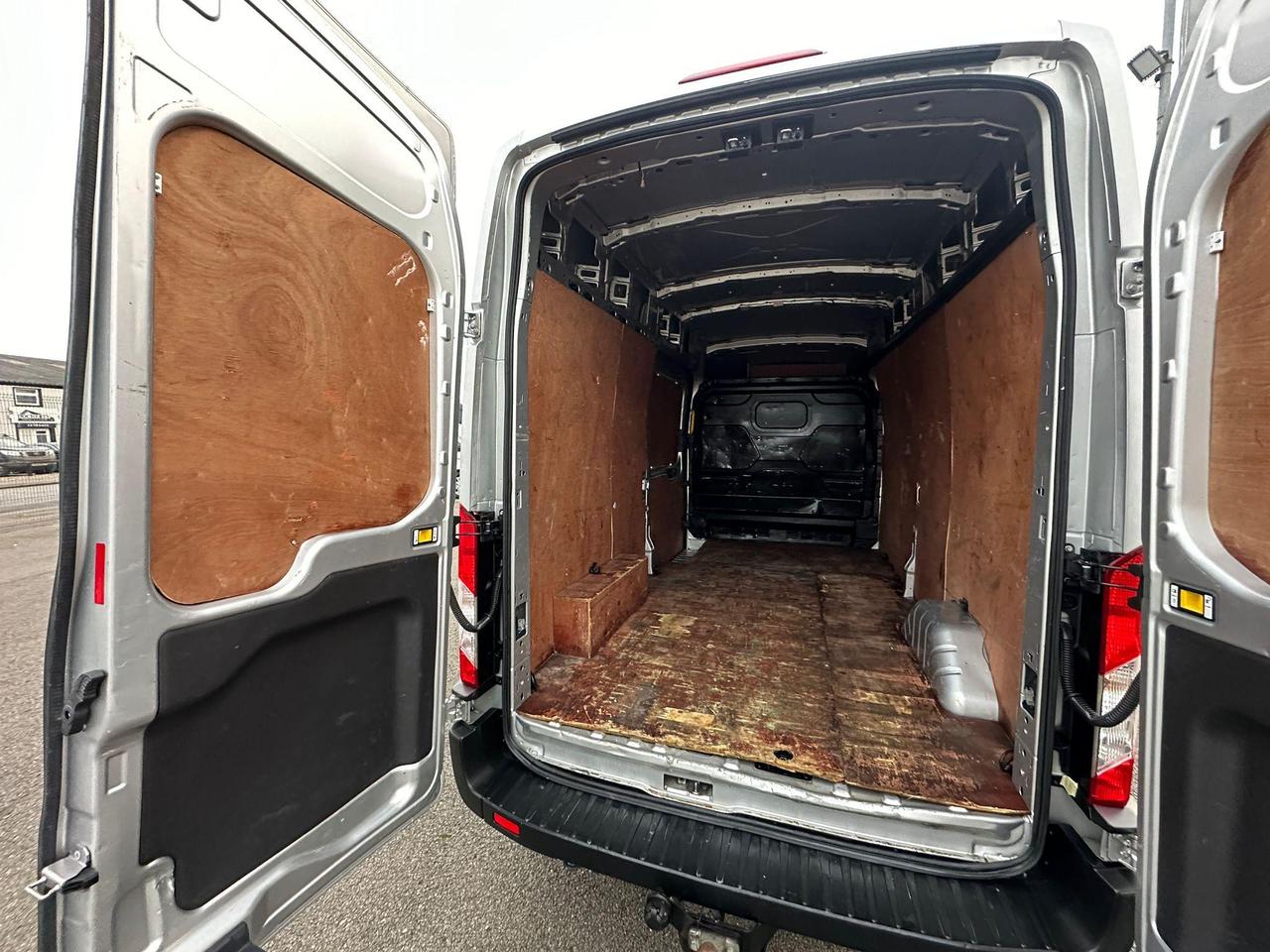 Ford Transit HV22UJX