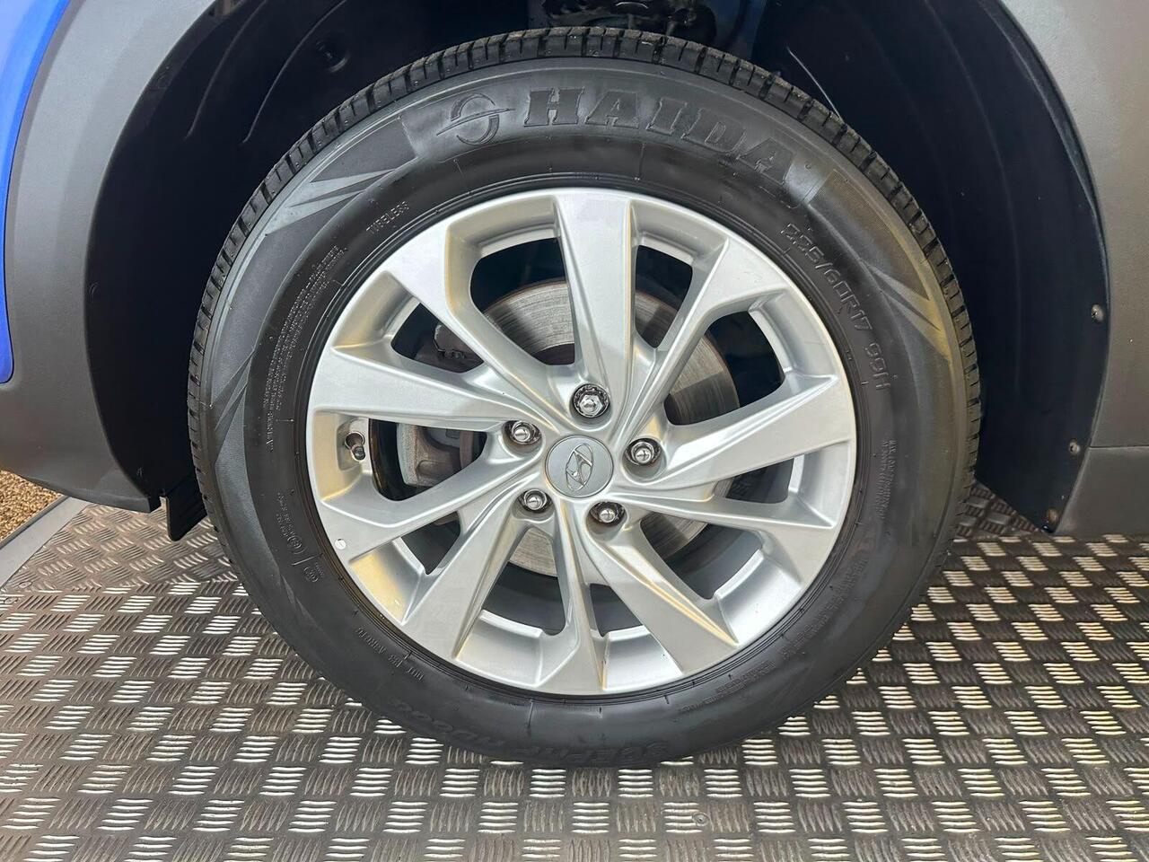 Hyundai TUCSON FH19MBU