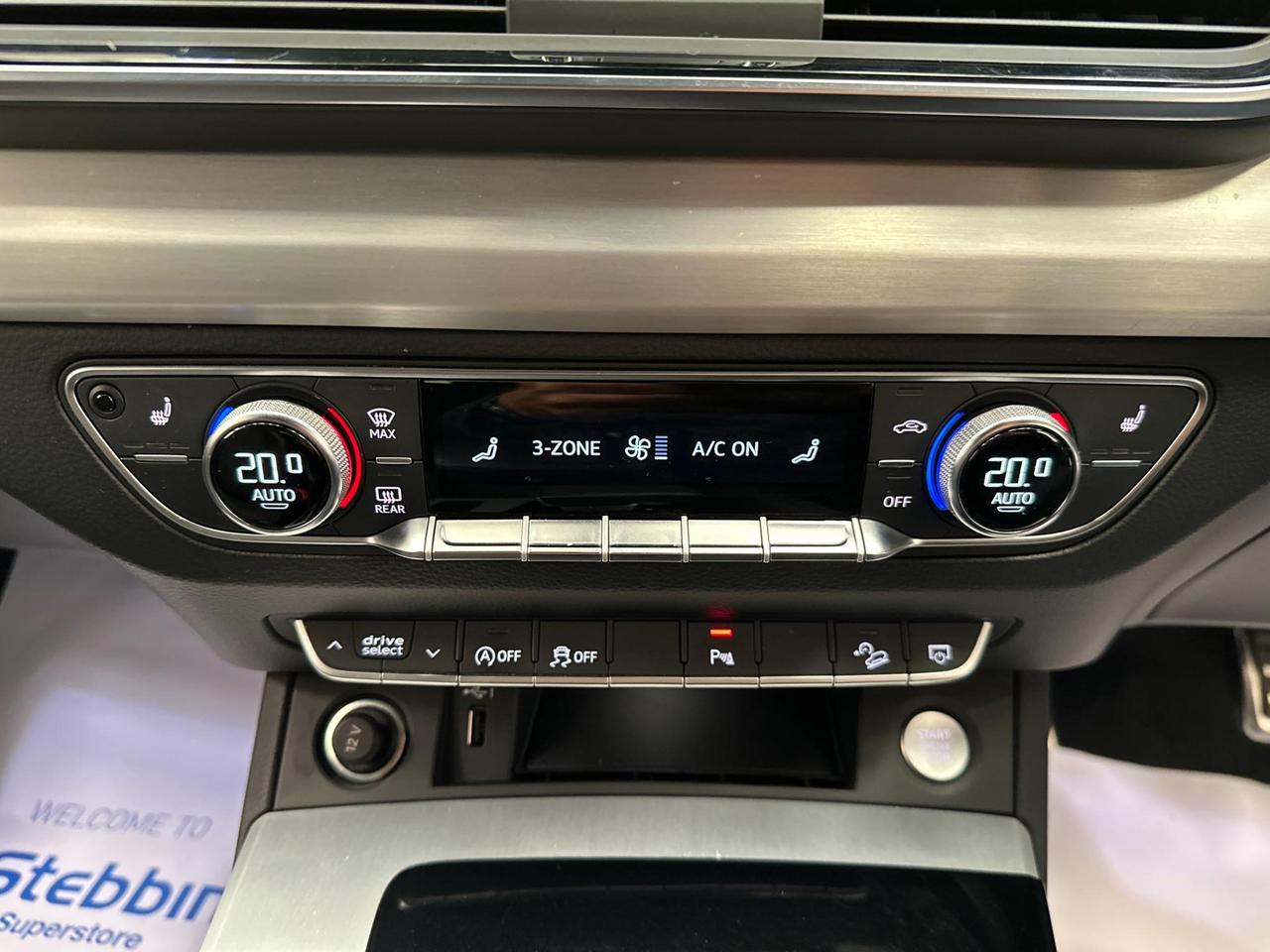 Audi Q5 LV70YWW