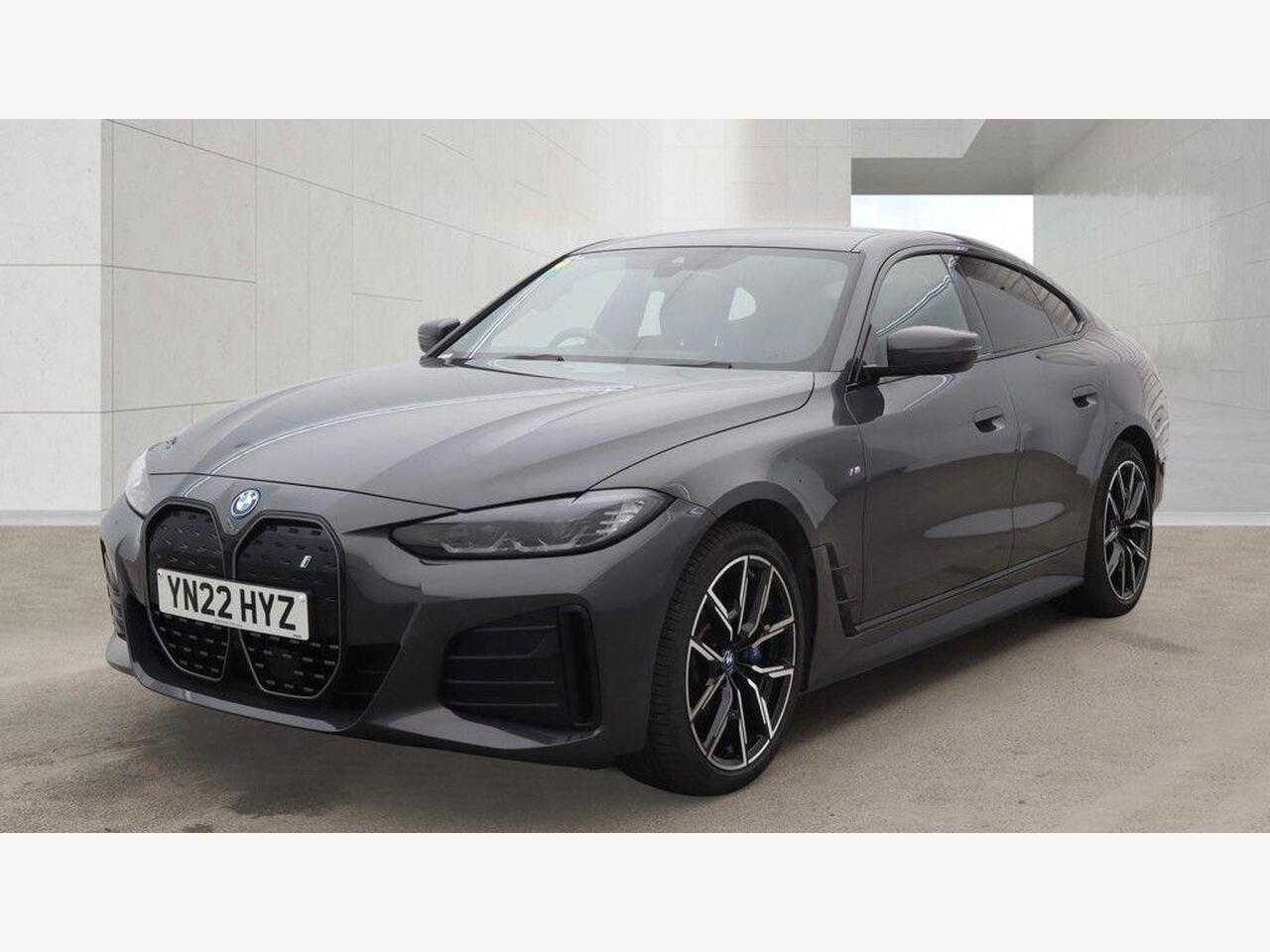 BMW i4 YN22HYZ