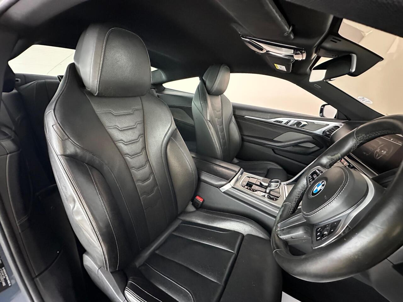 BMW 8 Series RO20CFF