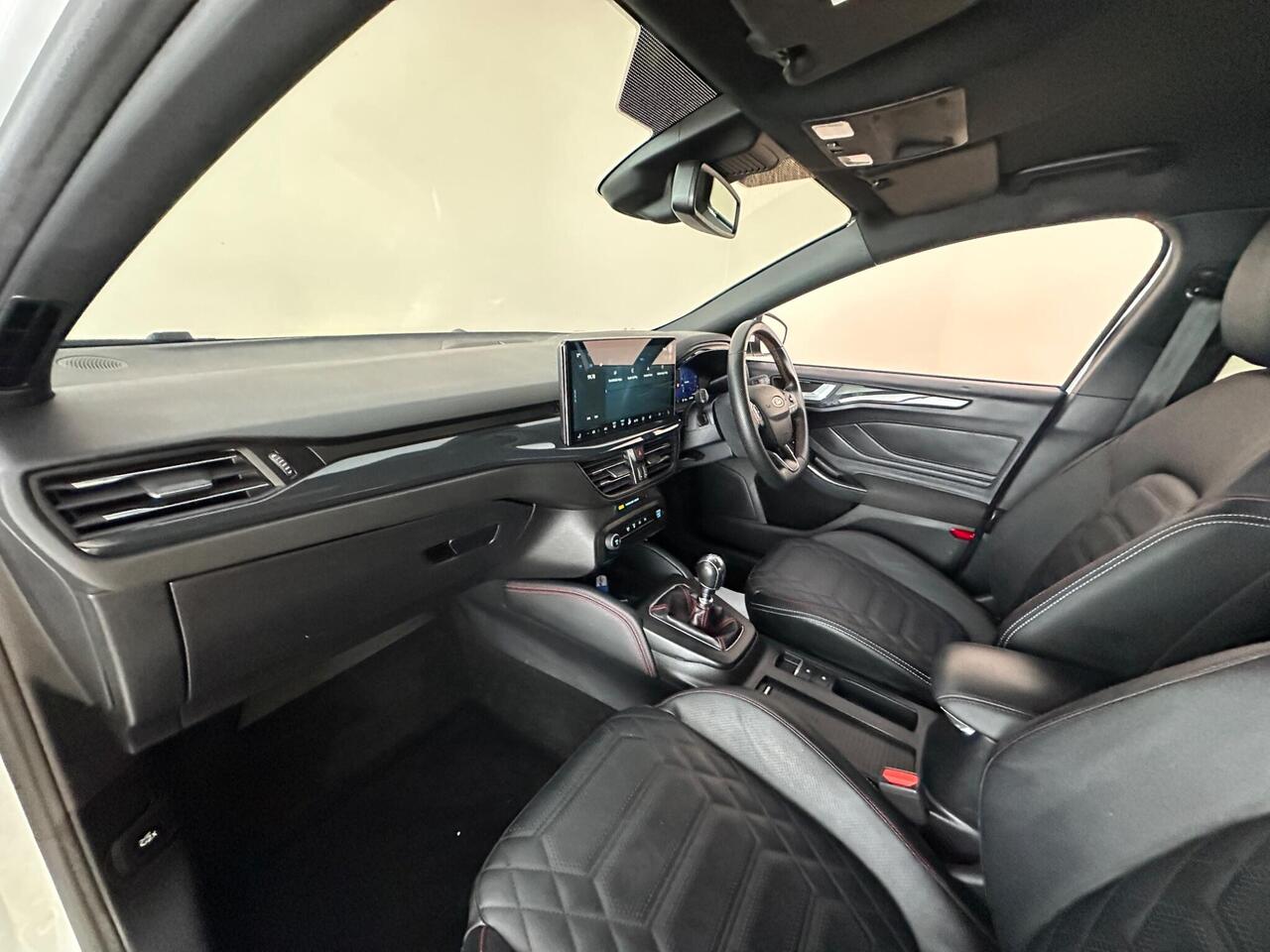 Ford Focus DN23CRZ