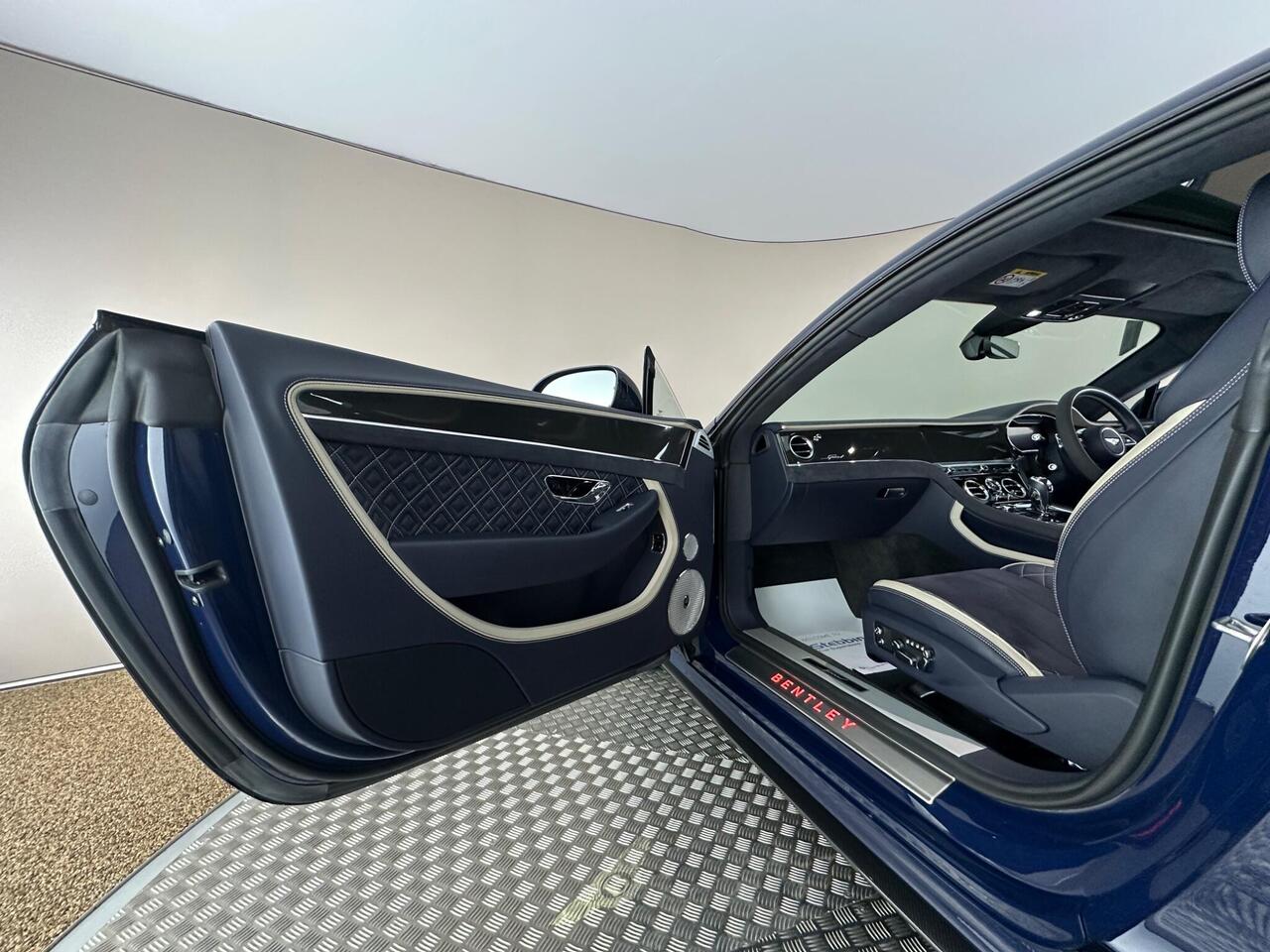 Bentley Continental W12GTC