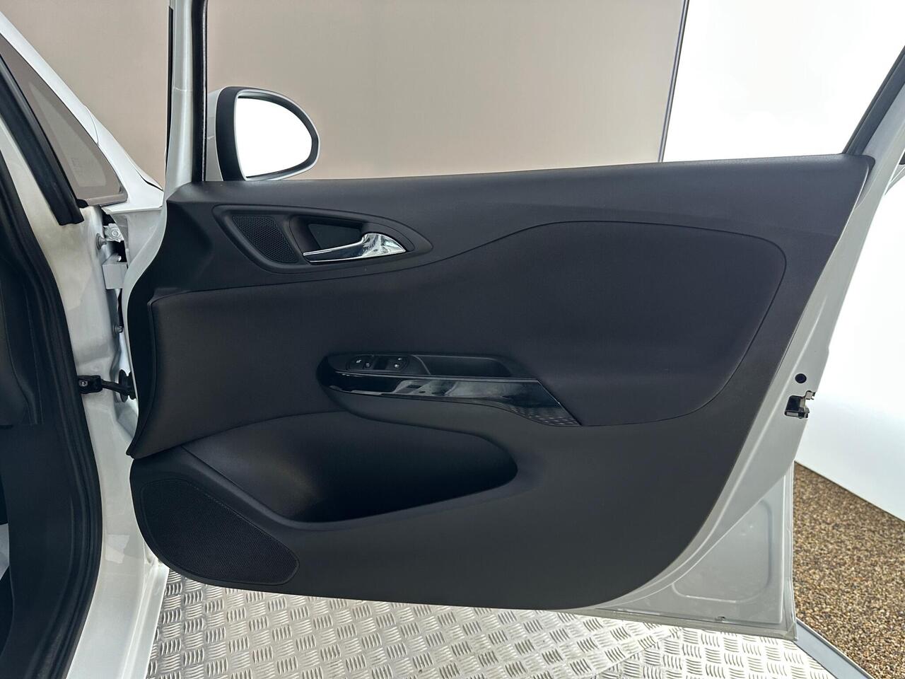 Vauxhall Corsa PO18KGK