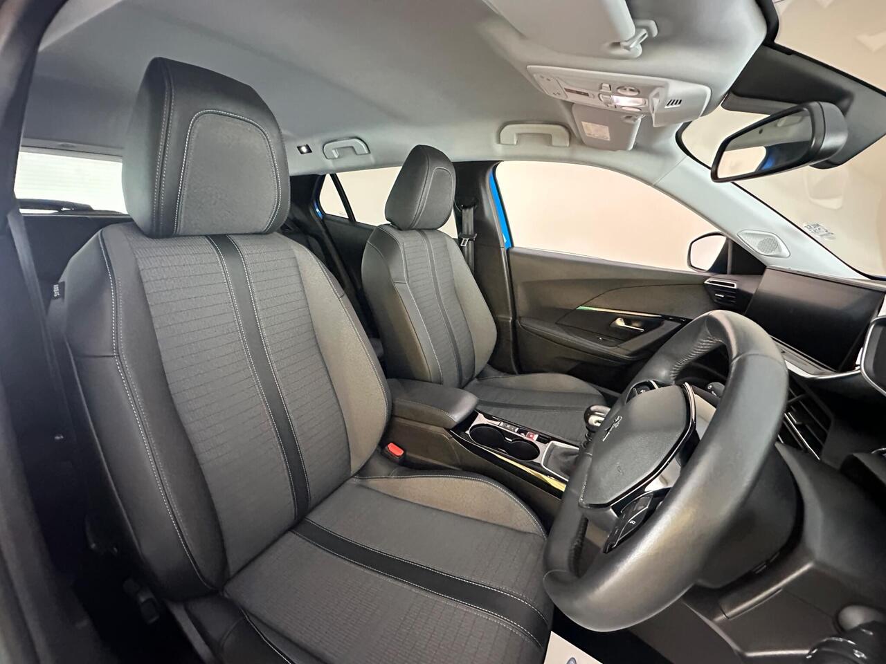 Peugeot 2008 GD71XSR