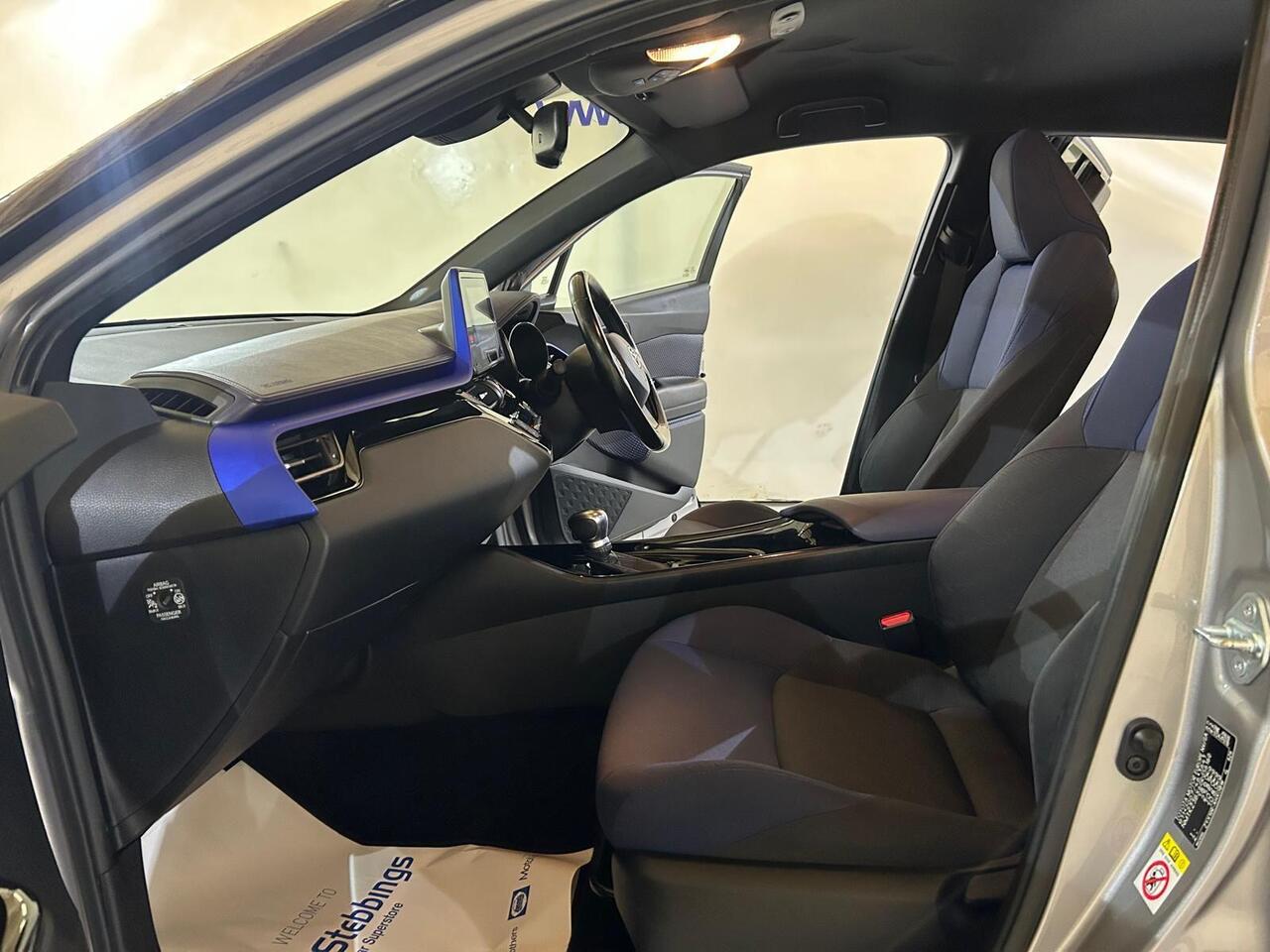 Toyota C-HR EW03BEW
