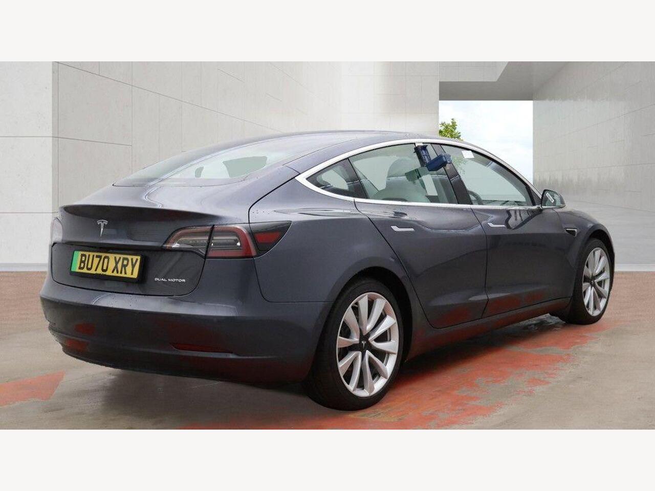 Tesla Model 3 BU70XRY