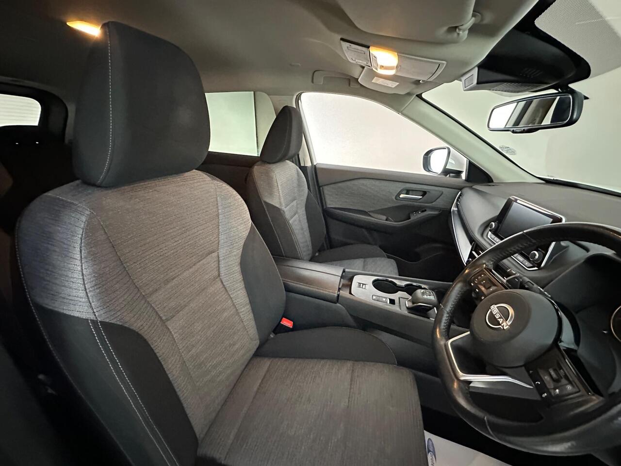 Nissan X-Trail DY73JNJ