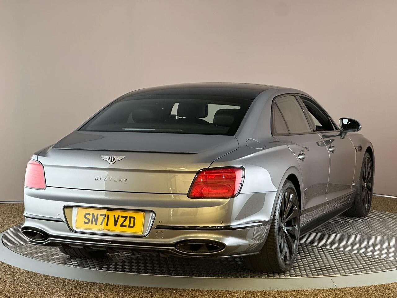 Bentley Flying Spur SN71VZD