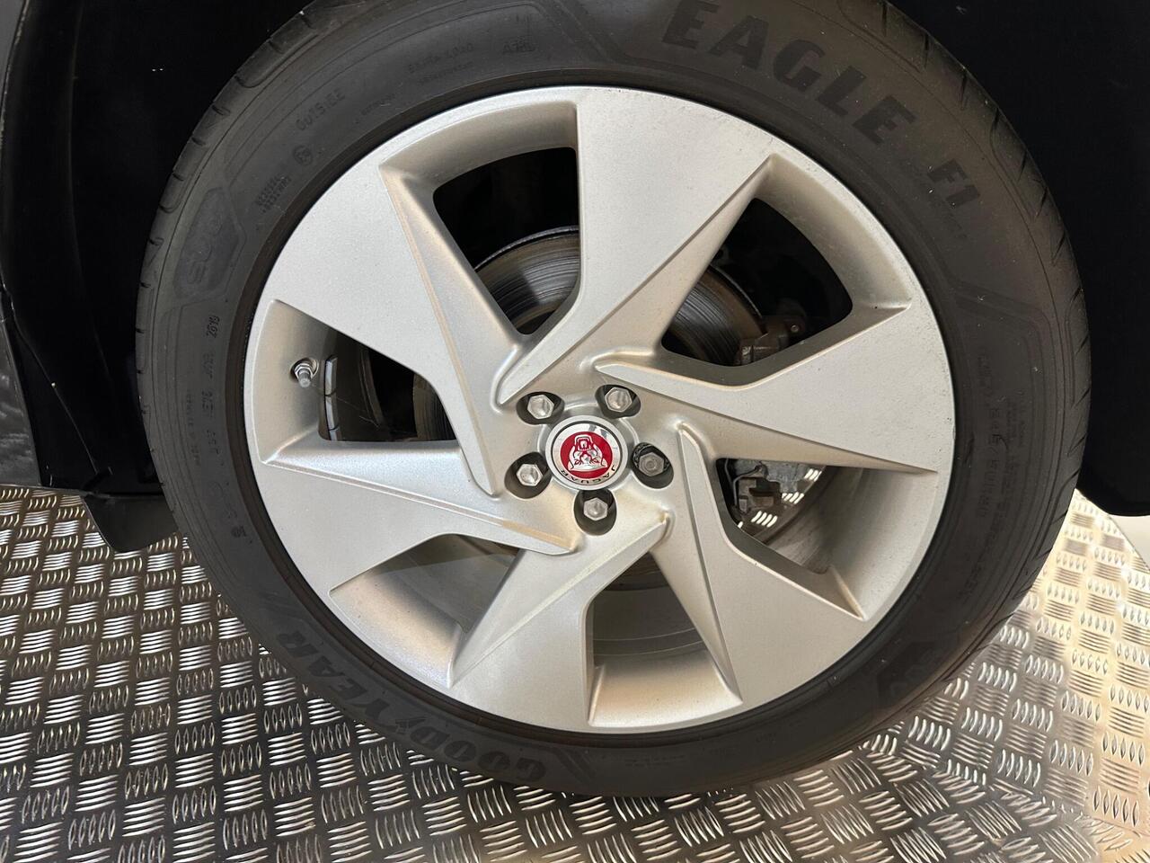 Jaguar I-PACE OV69ZHR