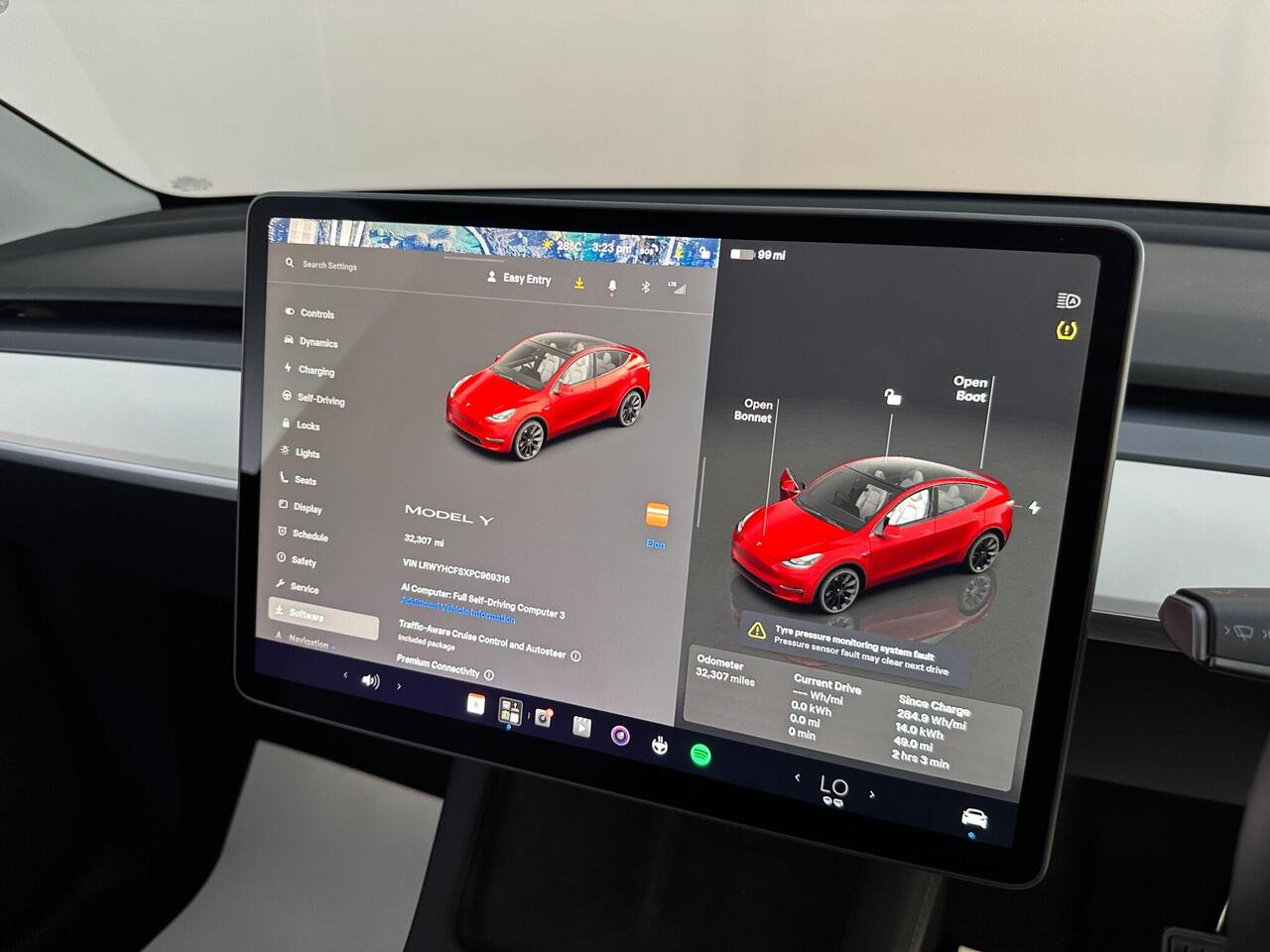Tesla Model Y BD73NWG