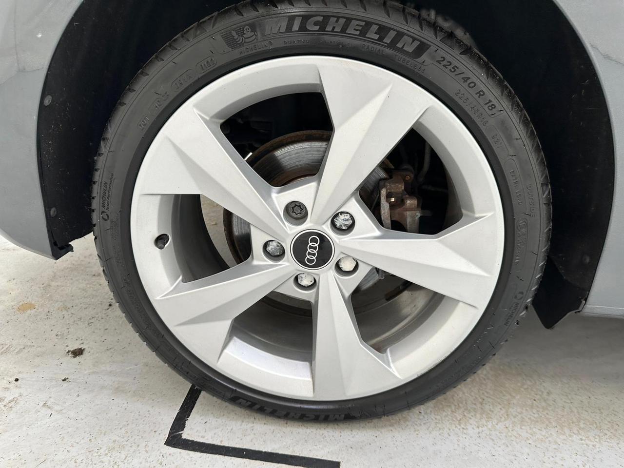 Audi A3 YE21XNF