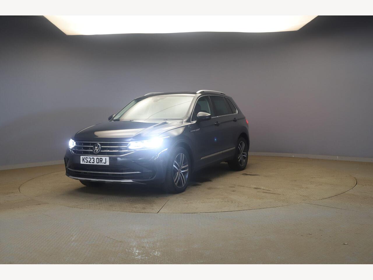 Volkswagen Tiguan KS23ORJ
