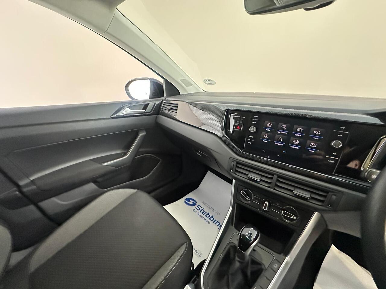 Volkswagen Taigo GD72RCF