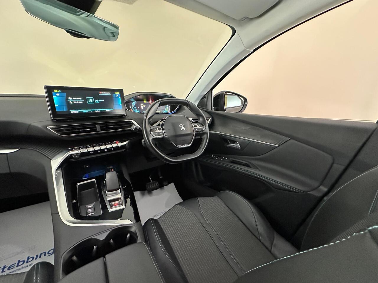 Peugeot 3008 MM71FCE