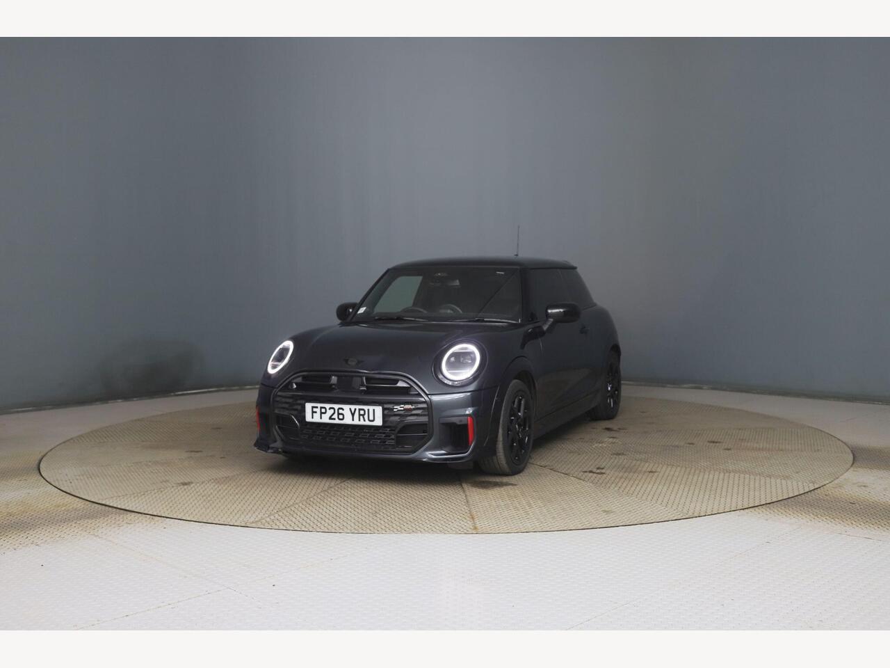MINI Cooper FP26YRU