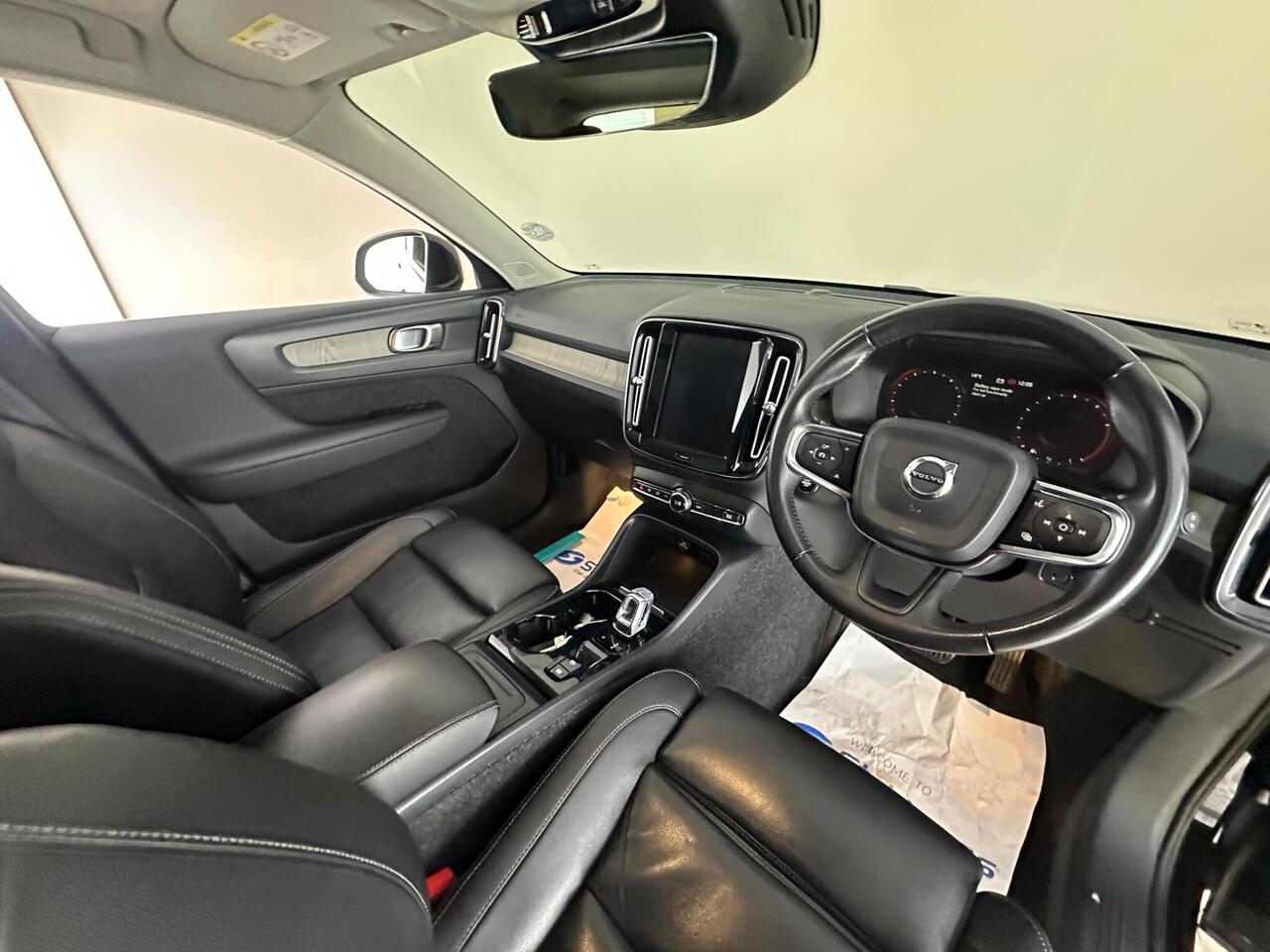 Volvo XC40 HG68LNK