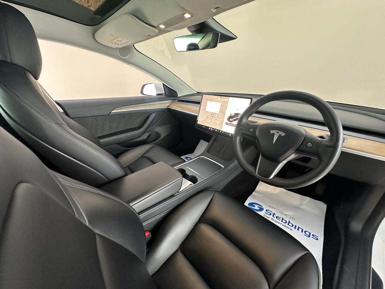 Tesla Model 3 AF72VLG