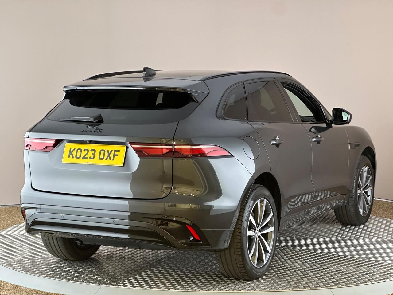 Jaguar F-PACE KO23OXF