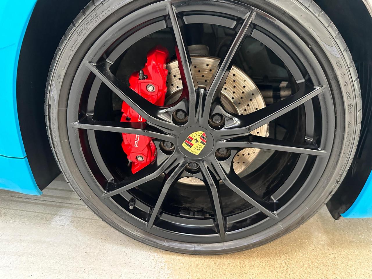 Porsche 718 Cayman AF19HFM
