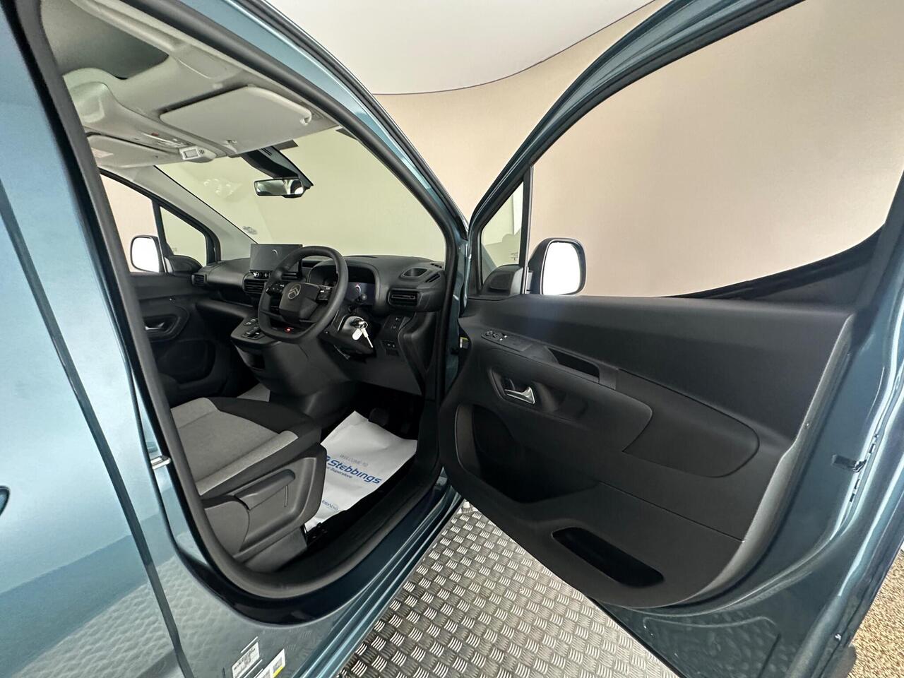 Citroen e-Berlingo VN74UYH