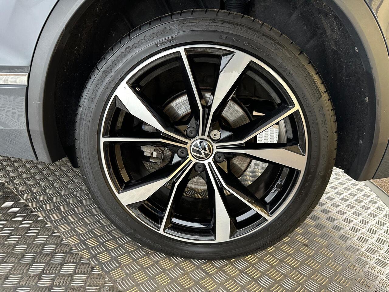 Volkswagen Tiguan YG23VZE
