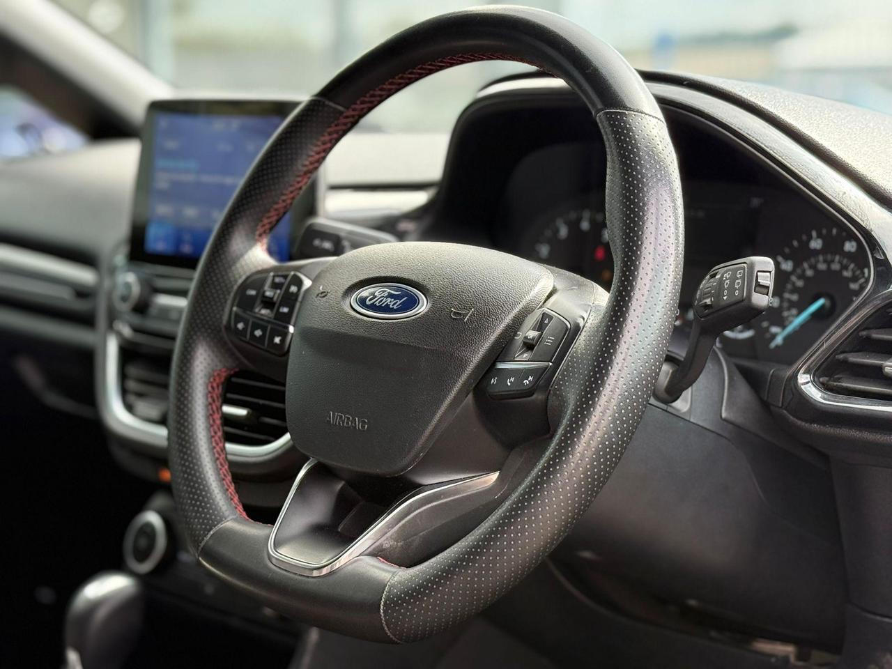 Ford Fiesta YR72VJP