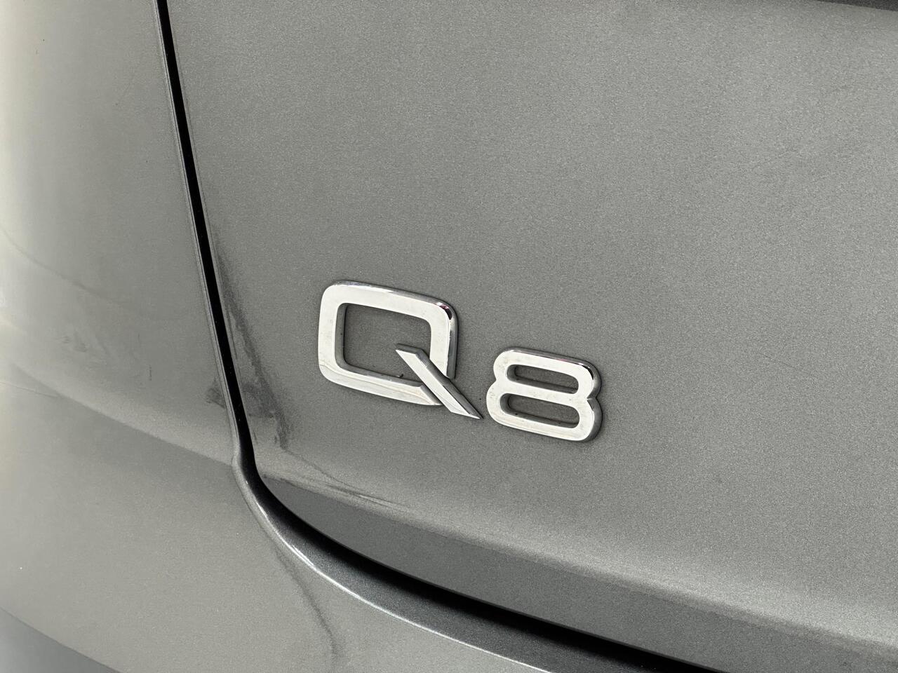 Audi Q8 DE71EBA