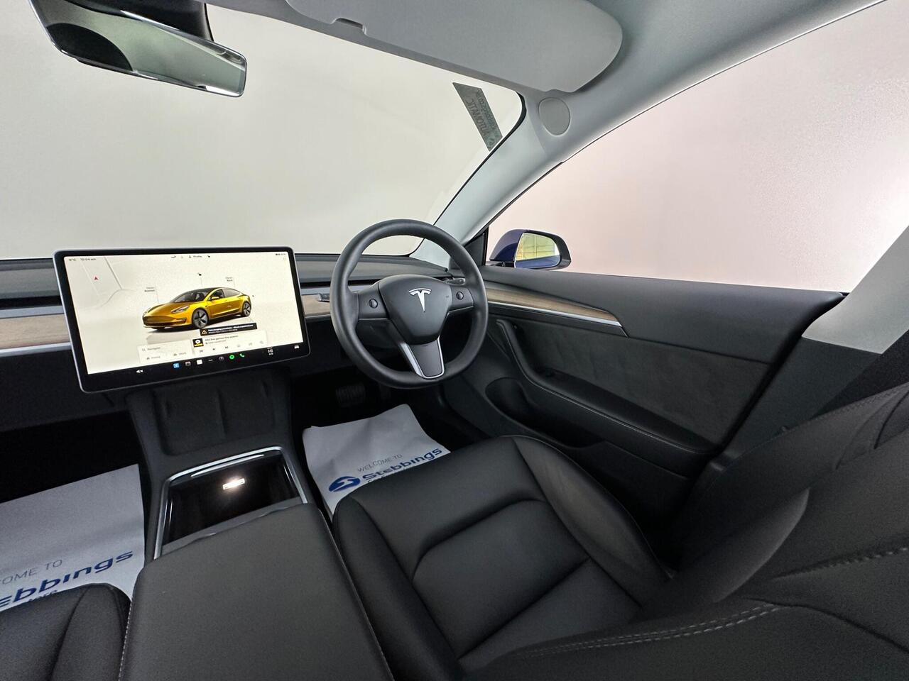 Tesla Model 3 BD72XBZ