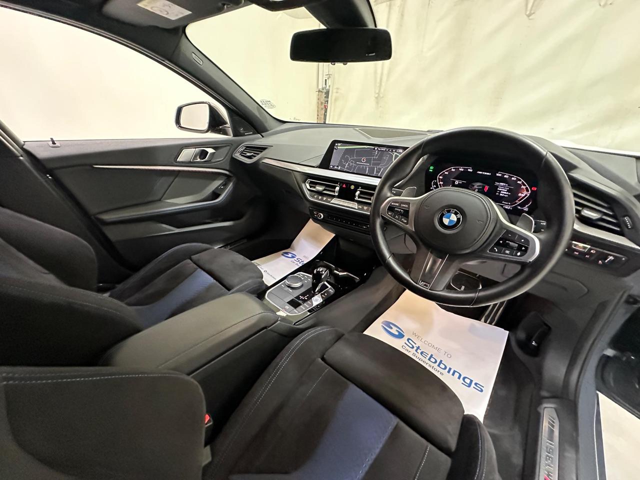 BMW 1 Series KR22XNT