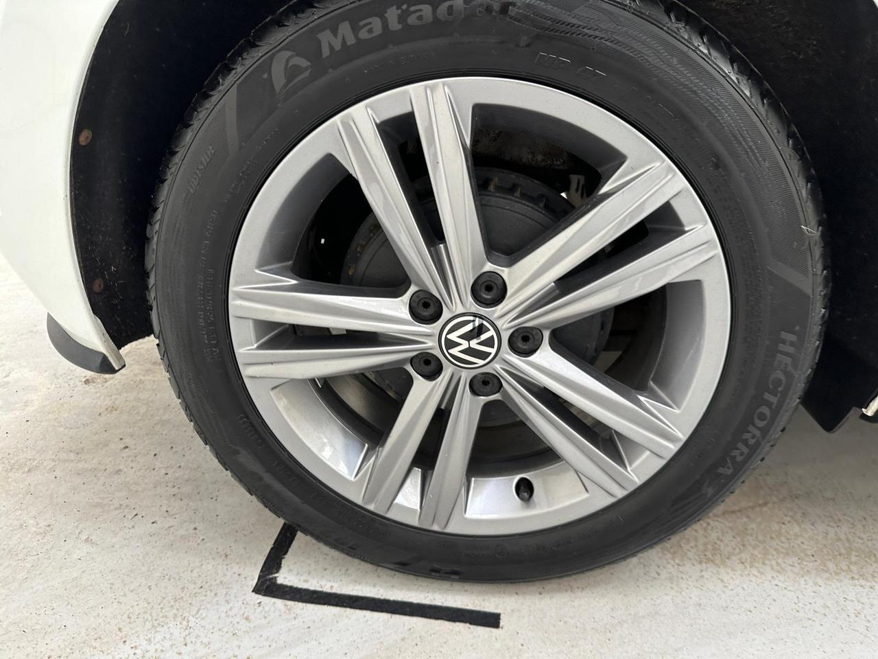 Volkswagen Polo AO21EVF