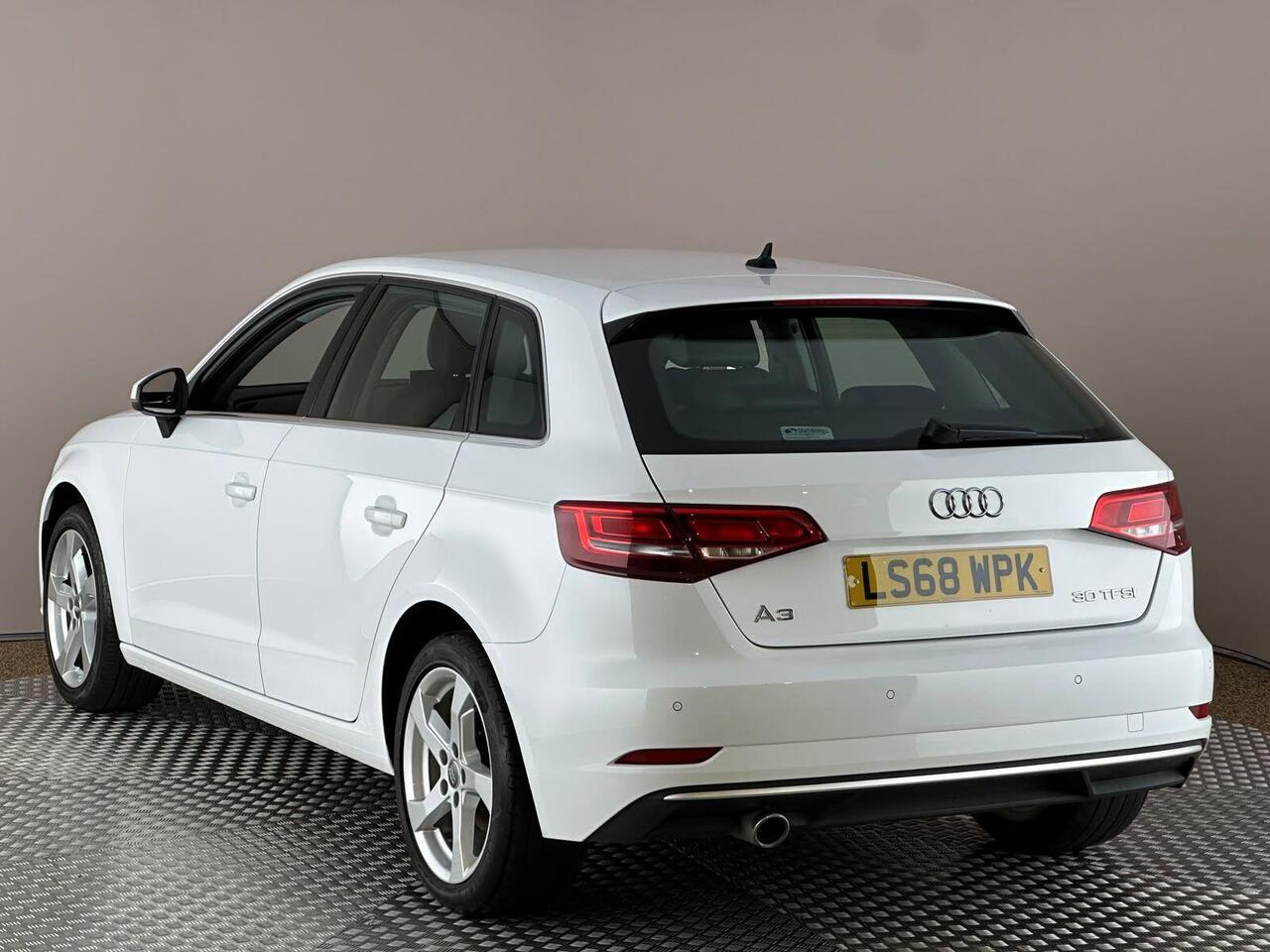 Audi A3 LS68WPK