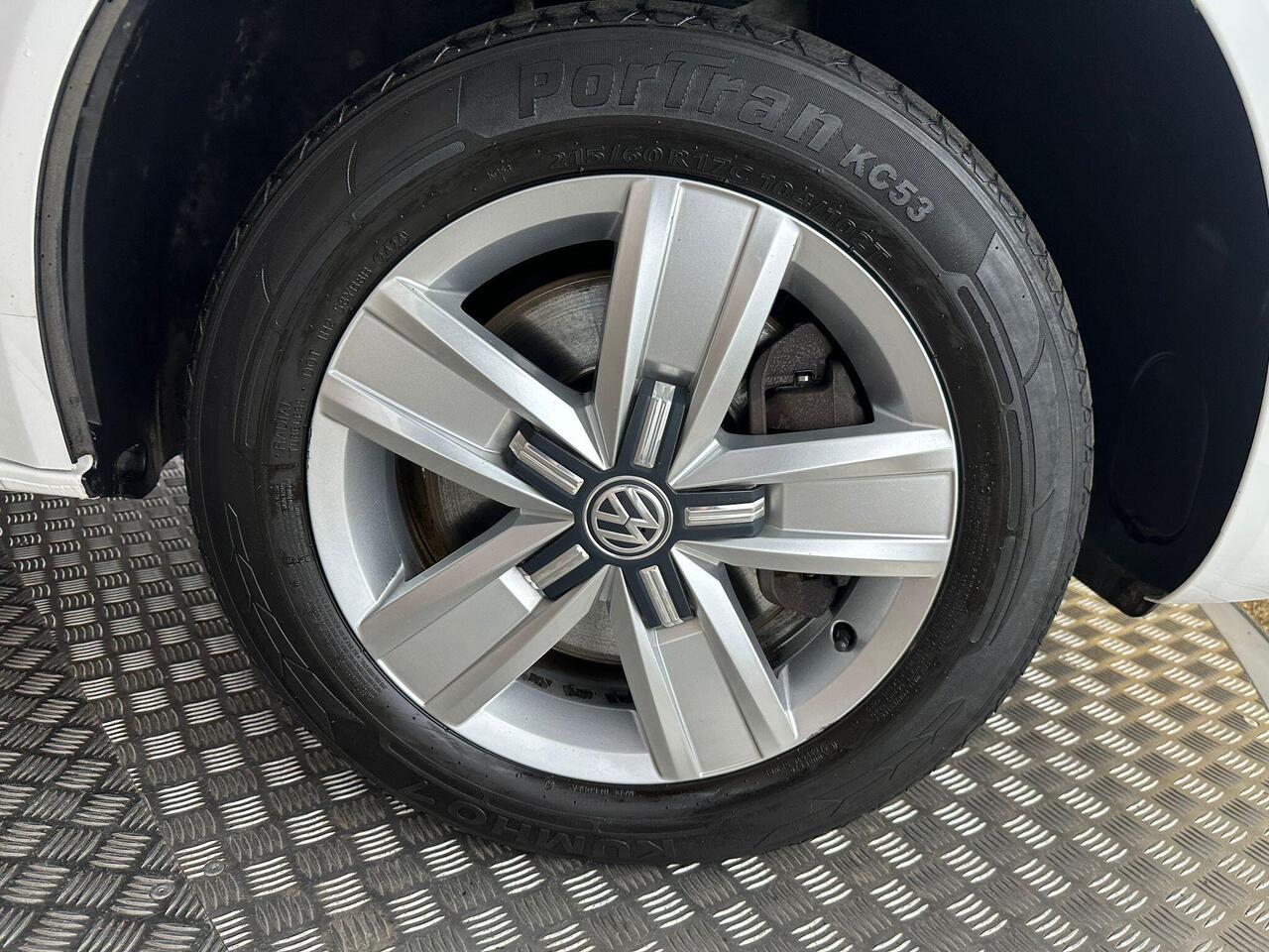 Volkswagen Transporter FG70LZB